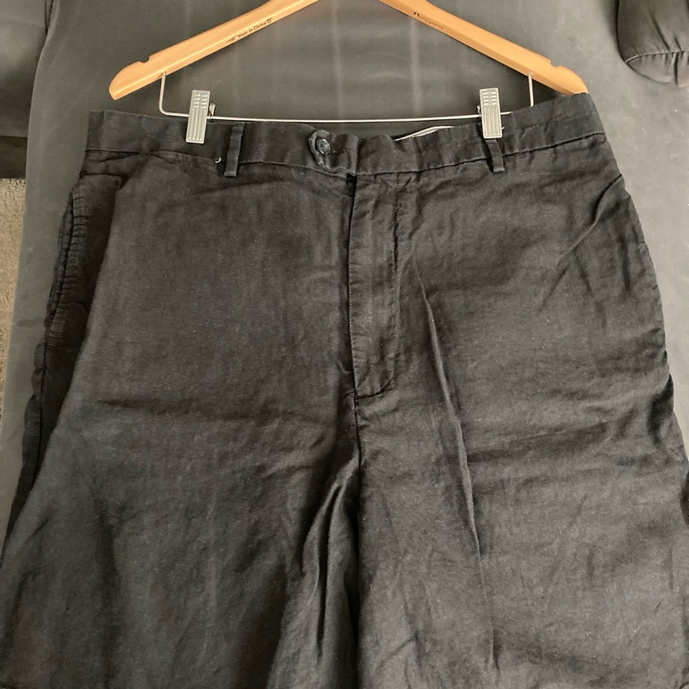 Daniel Cremieux Black Flat Front Shorts
